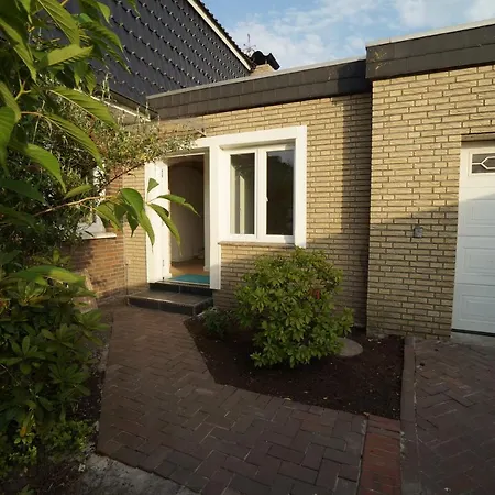 Suiteable Living Vechta Am Ziegelhof Komplett Saniert,Grosse Terrasse, Schnelles Wlan, Netflix, Alt