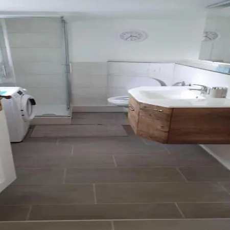 Suiteable Living Vechta Am Ziegelhof Komplett Saniert,Grosse Terrasse, Schnelles Wlan, Netflix, Alt Appartamento